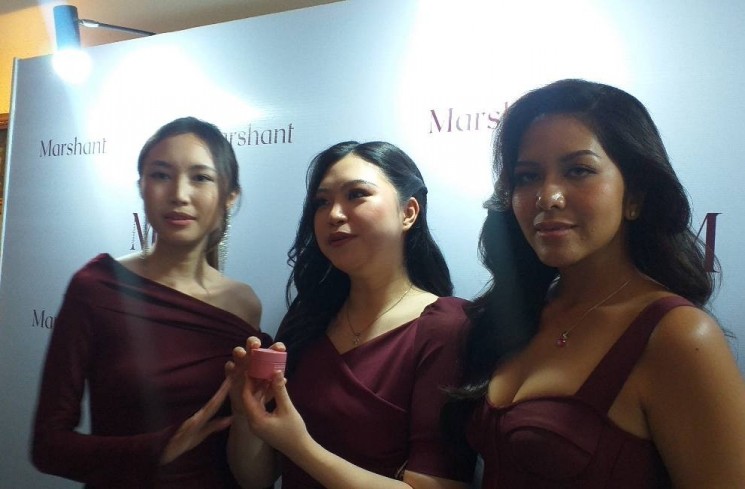Rahasia Kulit Cerah ala Marshant: Sains, Self-care, dan Sentuhan Perempuan