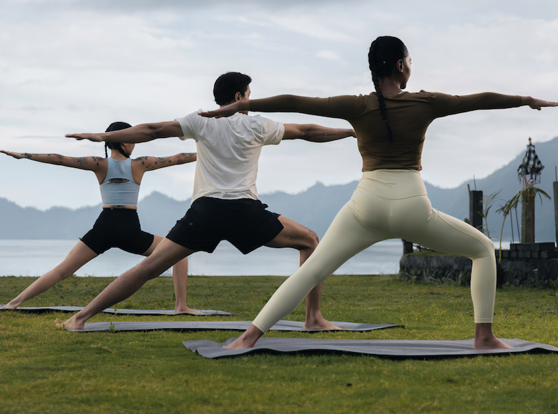 Strength Training di Rumah: Panduan Biar Badan Kuat, Ideal, dan Tetap Stylish