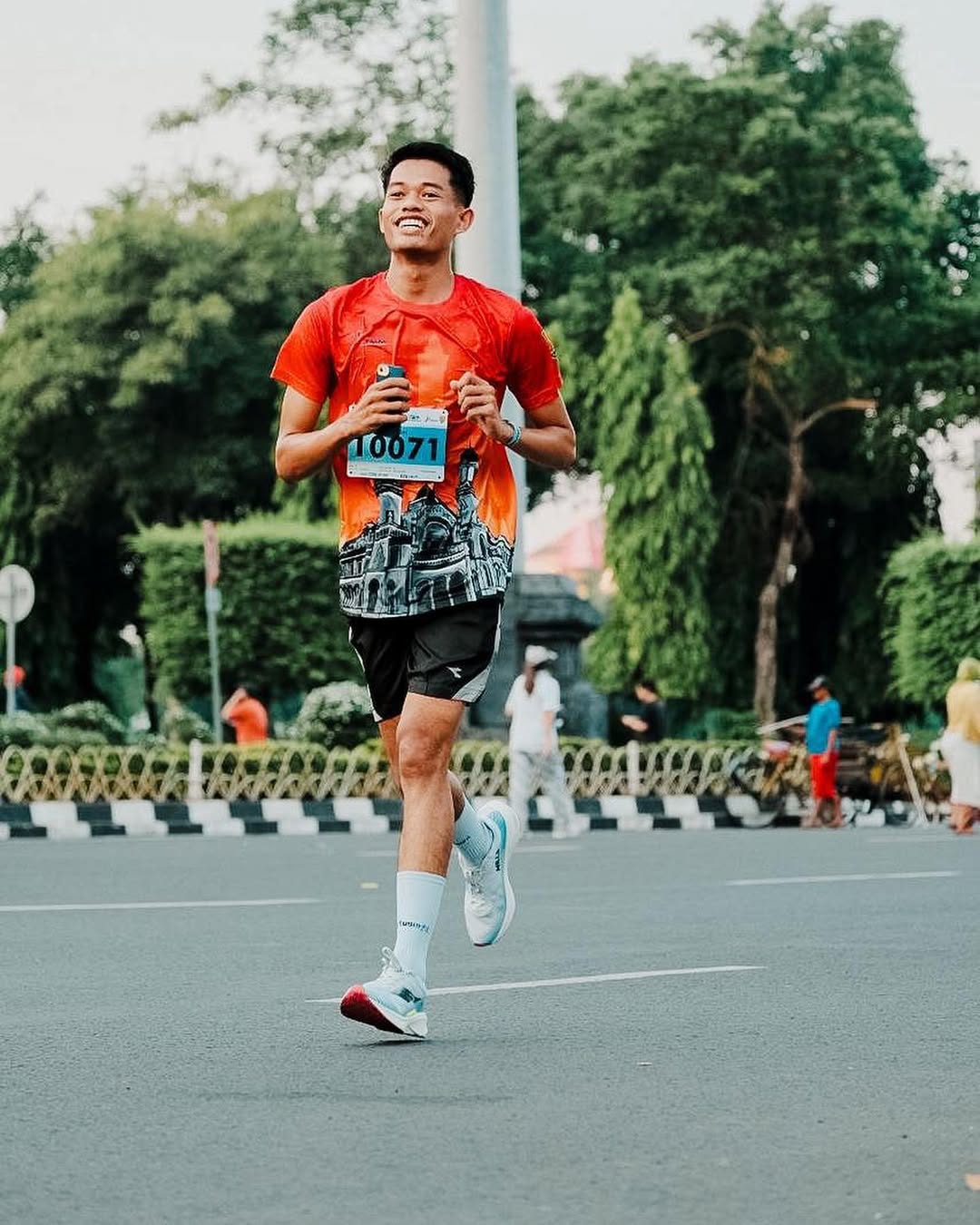 Tugu Muda Marathon 2025: Rute Ikonik, Hadiah Gede, Kuota Hampir Habis!