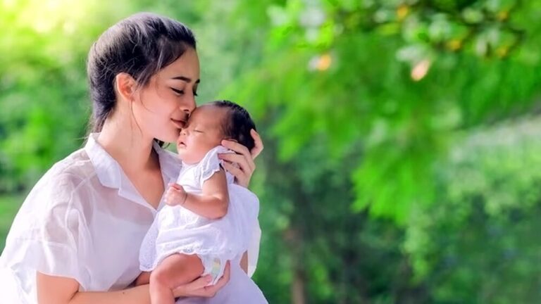 6 Rahasia Perawatan Tubuh Ibu Modern: Dari Rambut Rontok Sampai Pola Makan Menyusui