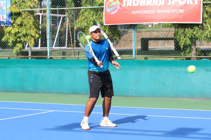 Festival Tenis Profesor 2025: Saat Para Akademisi Unjuk Gigi di Lapangan UNIMUS