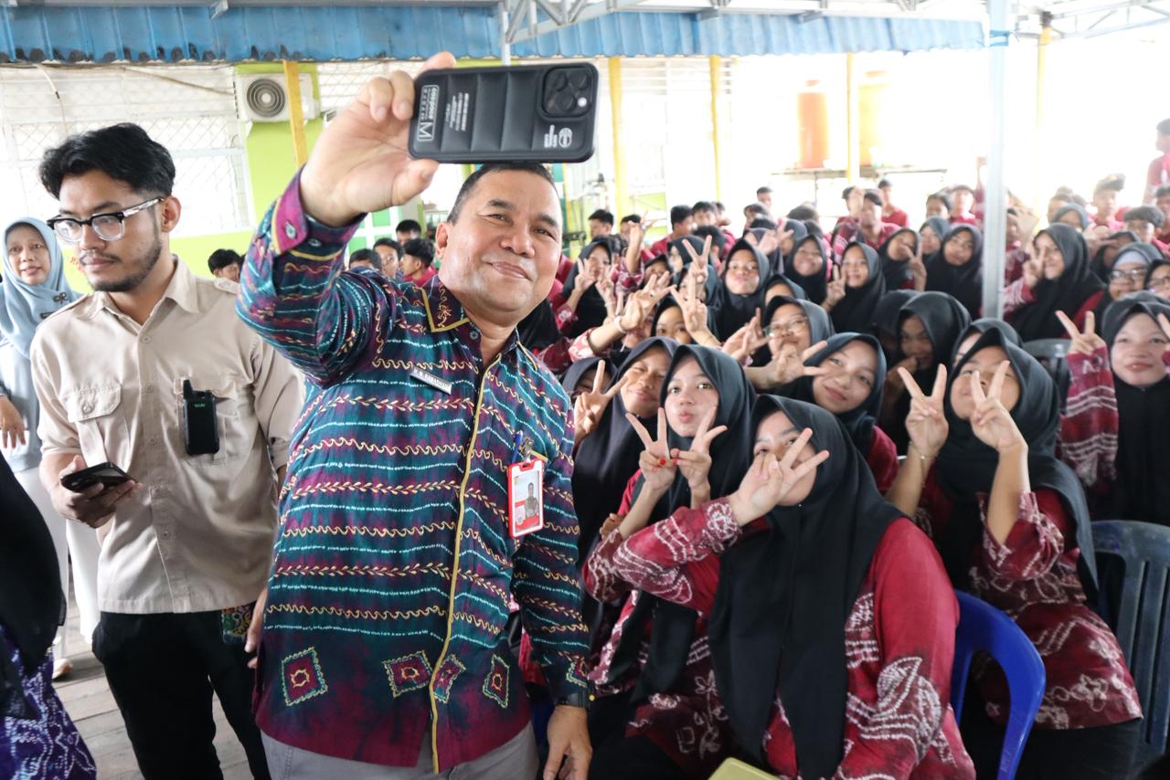 Aksi Bergizi di SMPN 19: Misi Rahasia Cegah Anemia dan Cetak Generasi Emas Banjarmasin