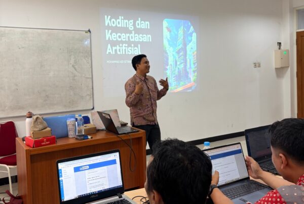 Dari Coding ke Kreativitas: Serunya Peer Teaching AI di Umsida yang Bikin Siswa Makin Melek Teknologi