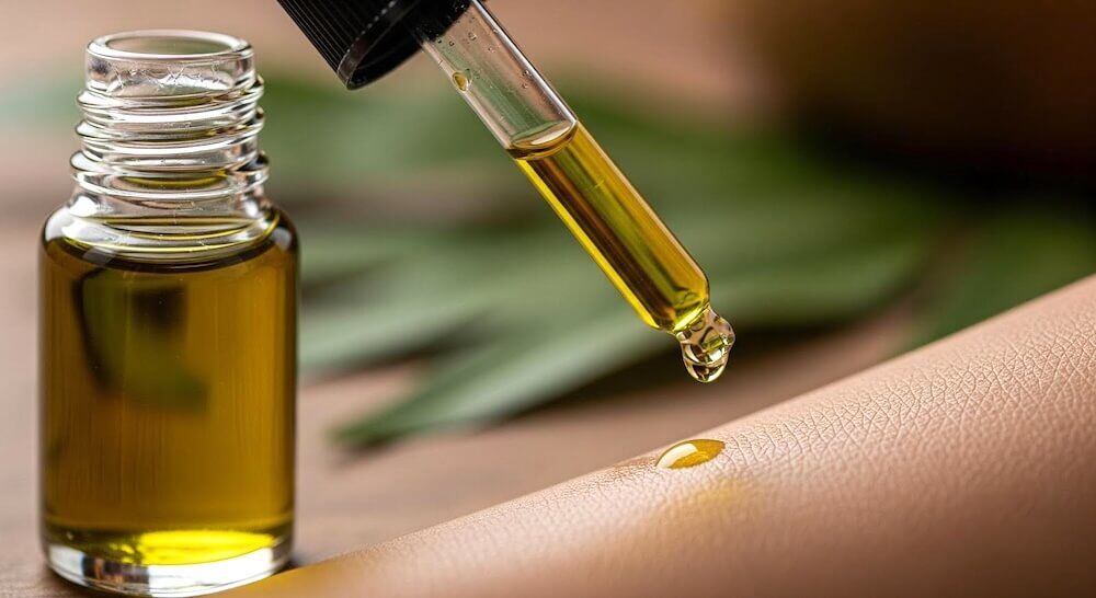 Rahasia Glow Kulit Berminyak: Saat Tamanu Oil Jadi Senjata Rahasia