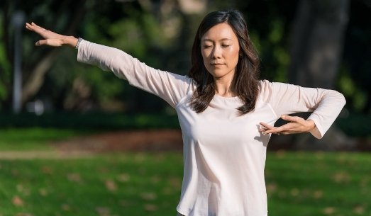 Falun Dafa: Meditasi Lembut yang Diakui Riset, Menyentuh Tubuh, Pikiran, dan Hati