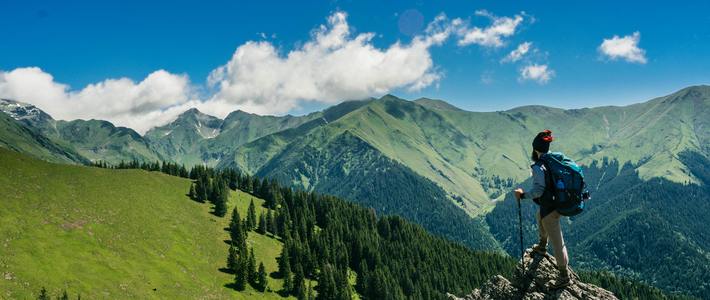 Simaksi: Kunci Legalitas Pendakian dan Jelajah Alam yang Sering Diremehin