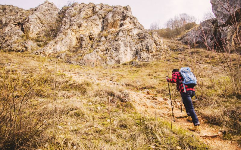 Panduan Aman Menaklukkan Gunung Tidak Aktif di Indonesia (Plus Rekomendasi Destinasinya)