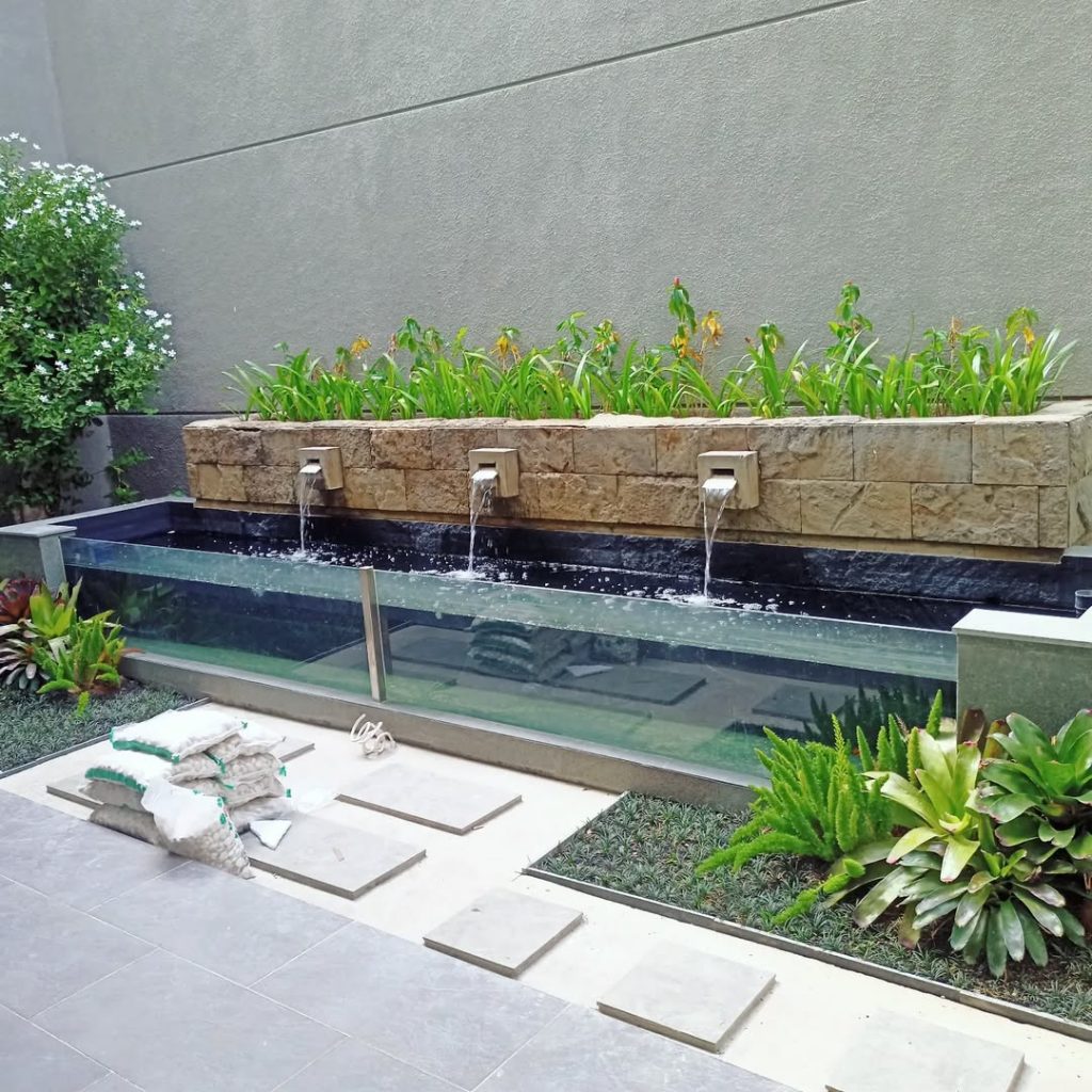 Bikin Kolam Koi Minimalis di Jakarta: Dari Desain Estetik Sampai Jadi Spot Healing di Rumah