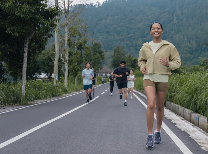 Rahasia Stamina Lari Tahan Lama: Dari Napas Rapi hingga Gear Andal