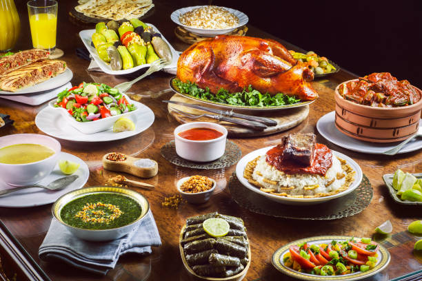 ilustrasi hidangan menu buka puasa yang lezat