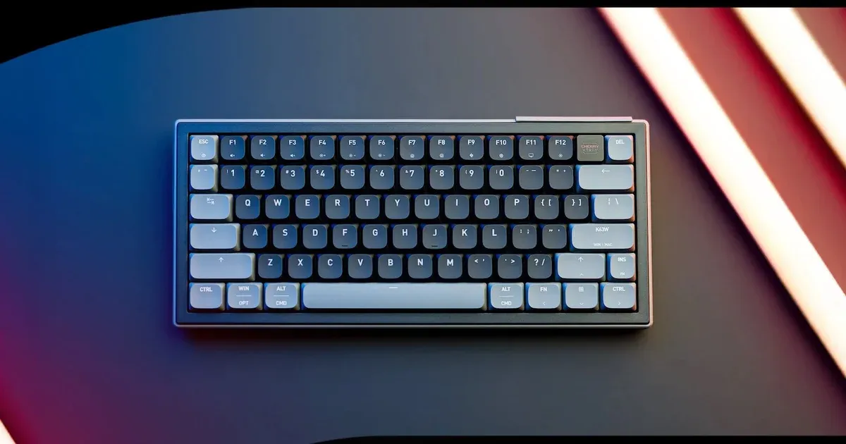 Keyboard Gaming UWB Pertama: Cherry XTRFY K63W Pro Tantang Standar Latensi