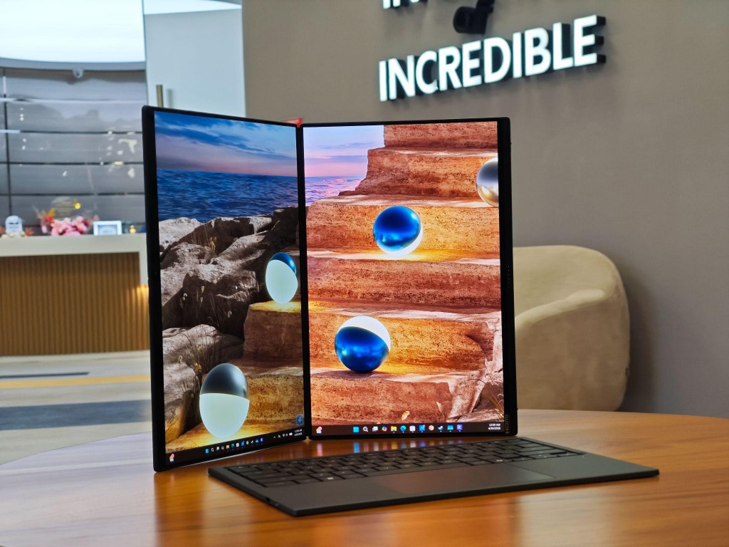 Asus Zenbook Duo: Laptop Dua Layar OLED untuk Power User