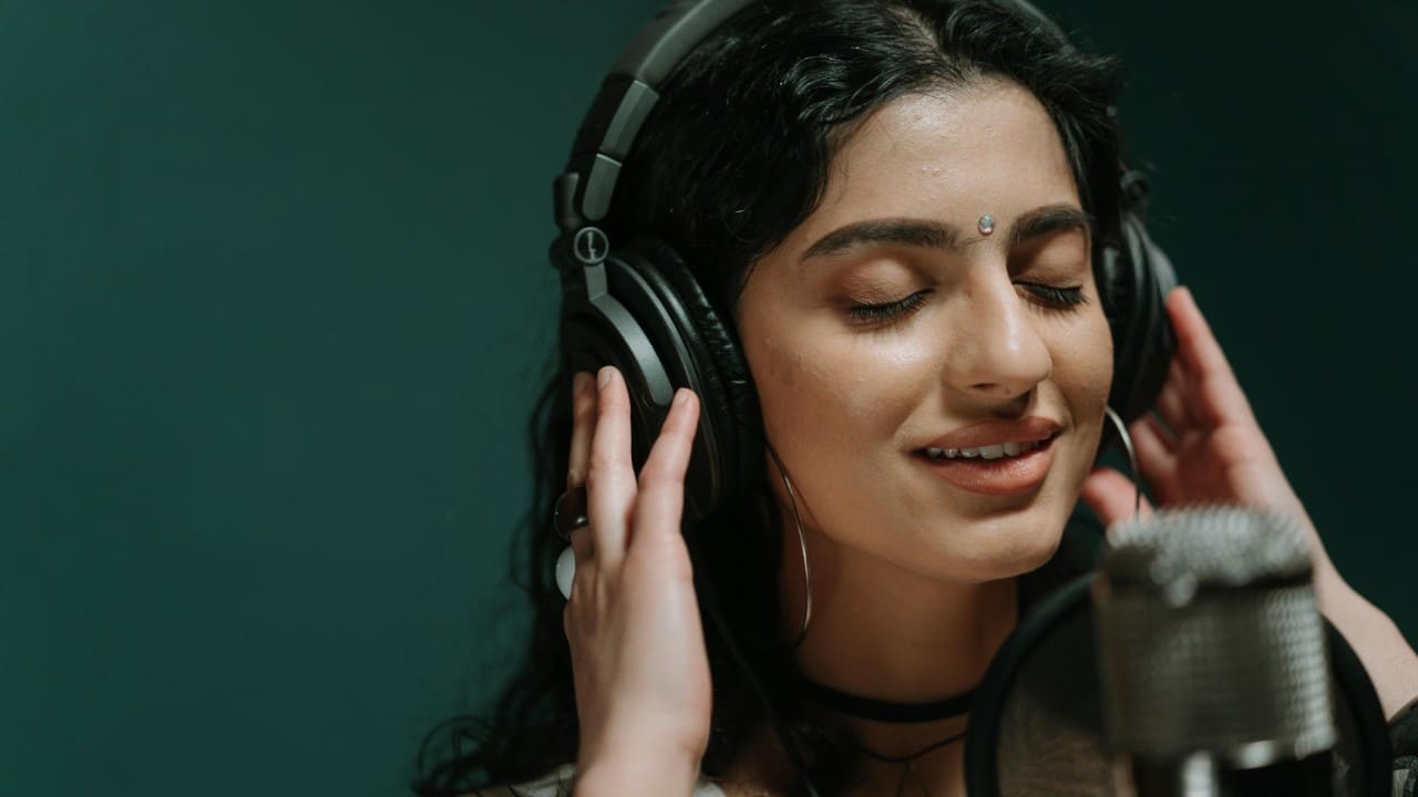 Buat Musik Berkualitas Studio Hanya dengan Teks di Suno AI