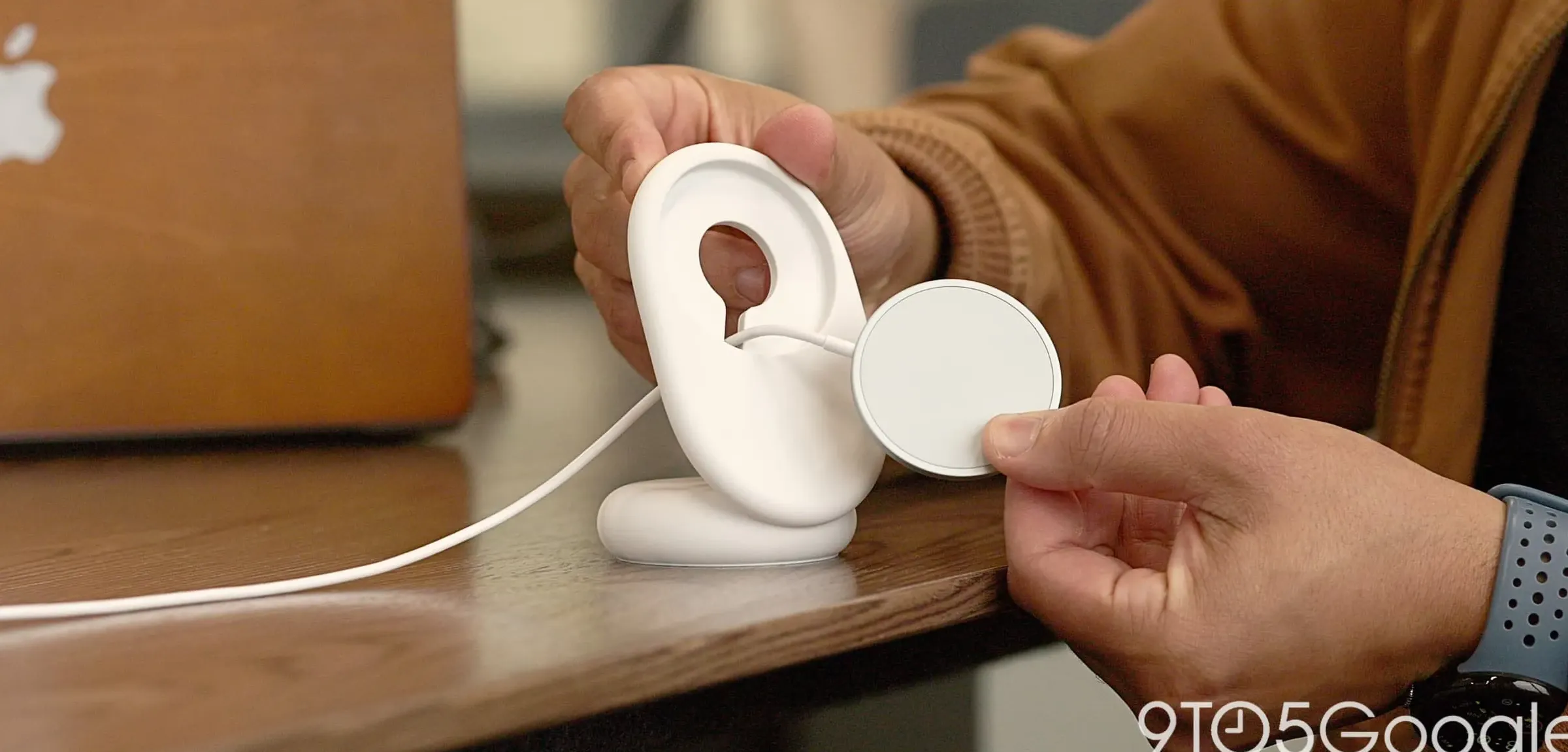 Flash Sale Gadget Hari Ini: Dari Wireless Charger hingga Smart TV