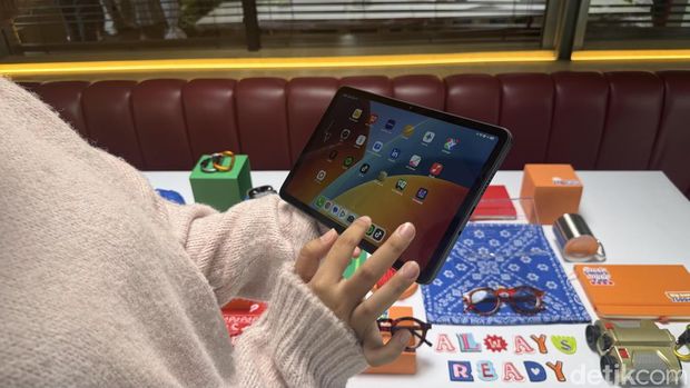 Redmi Pad 2 9.7 4G: Tablet Multitasking Terjangkau dengan Slot SIM
