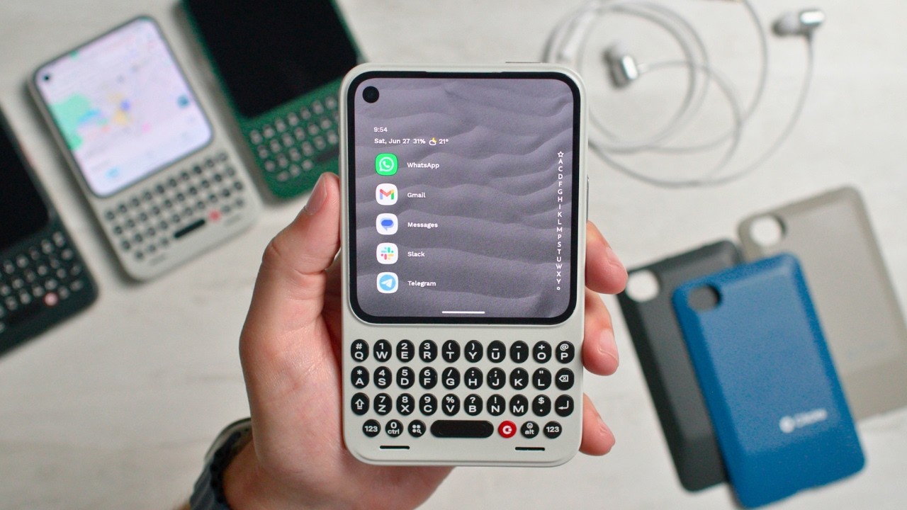 Clicks Communicator: Alternatif Modern ala BlackBerry untuk Produktivitas