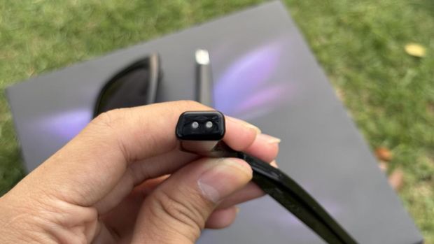 Kacamata Pintar AI: Infinix AI Glasses vs Rollme AirCam