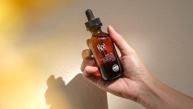 Cara Tepat Menggunakan Hair Oil agar Rambut Tidak Lepek