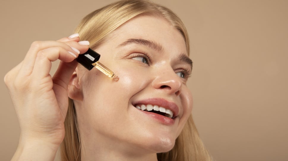 Serum Vitamin C Terbukti Ampuh Pudarkan Flek Hitam