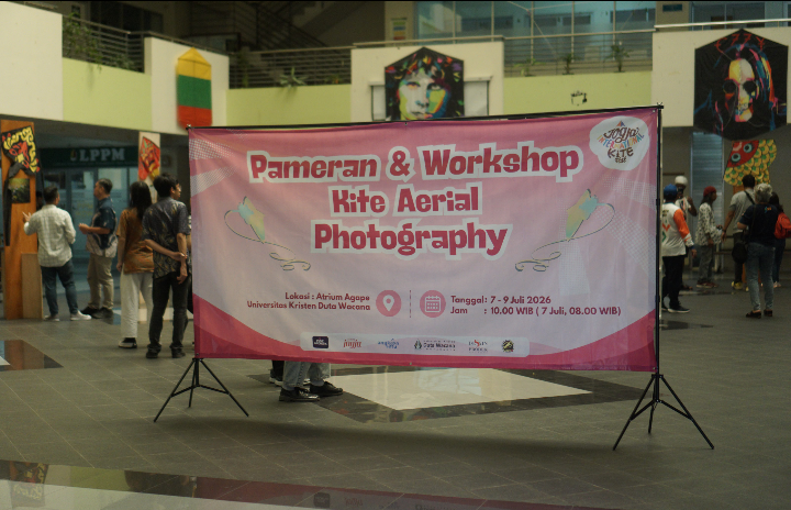 Kite Aerial Photography Workshop dan Pameran: Jalur Belajar Fotografi Udara dengan Layang-Layang