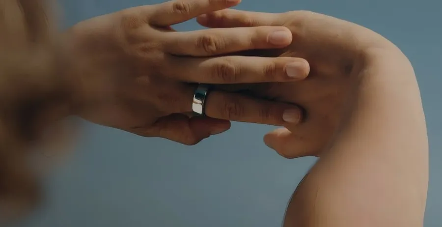 Smartwatch dan AI Bisa Deteksi Penyakit, Tapi Bukan Dokter Pribadi Anda
