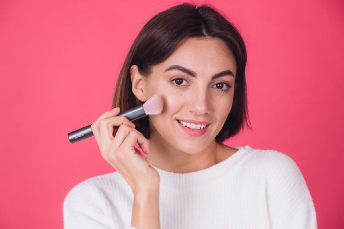 5 Cushion Anti-Aging Terbaik untuk Kulit Matang yang Menyamarkan Kerutan