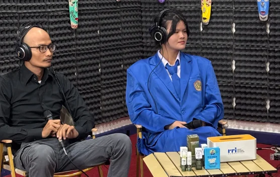 Dari Resam ke Rhe-nique: Jejak Perawatan Rambut Alami Siswi SMK