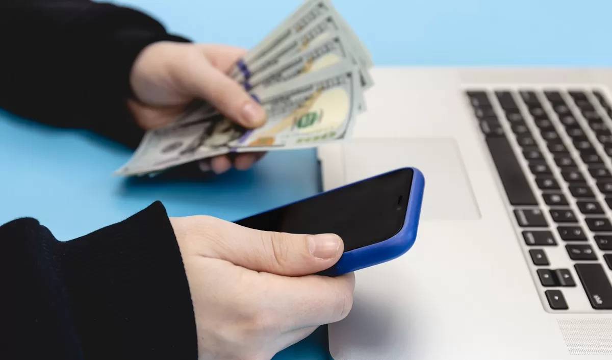 Platform Freelance Terpercaya untuk Passive Income dengan Laptop