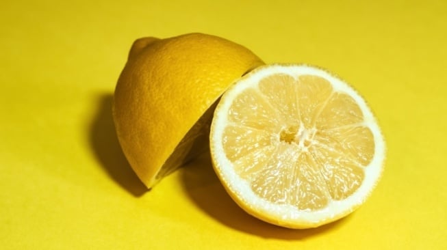 5 Kandungan Skincare Paling Efektif untuk Menghilangkan Bekas Jerawat