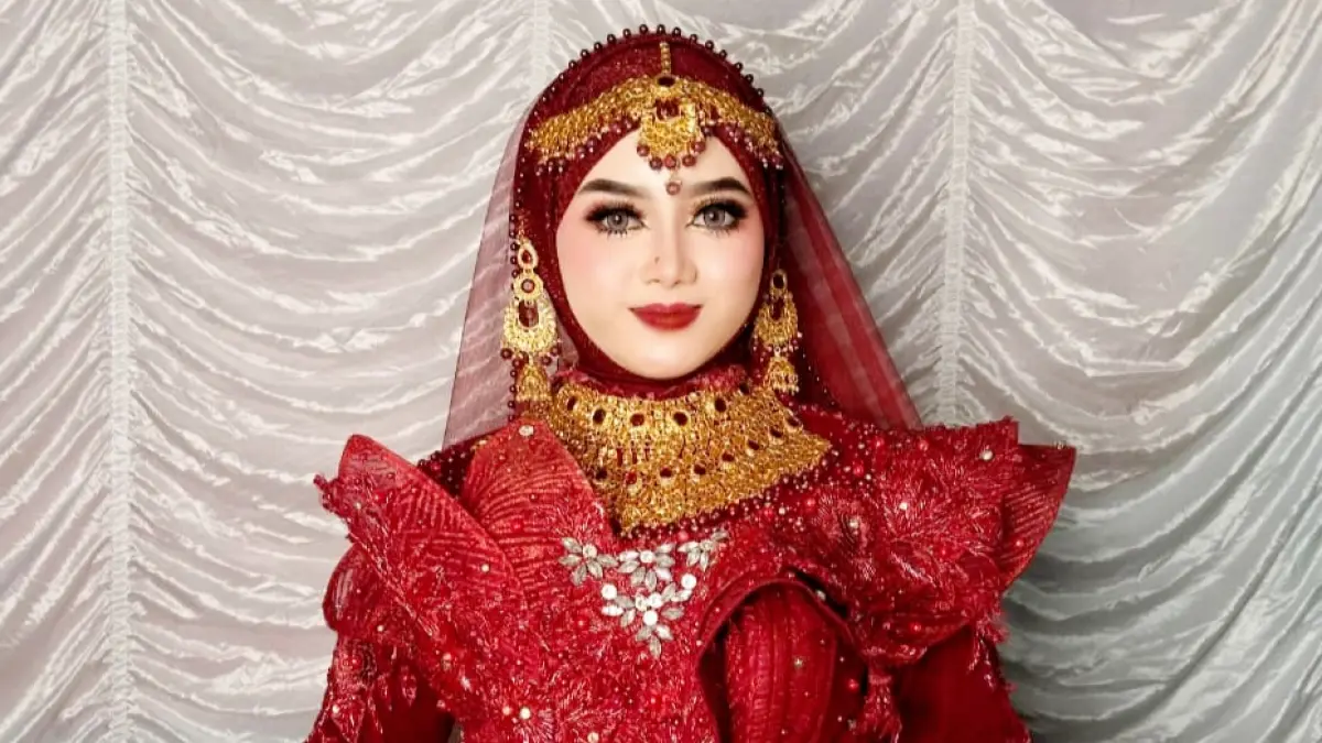Dari Hobi ke Penghasilan Tetap: Strategi Karier Makeup Artist