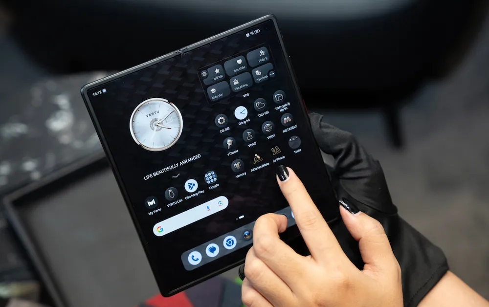 Mengapa Smartphone Ultra Mewah Kini Bertumpu pada AI dan Keamanan