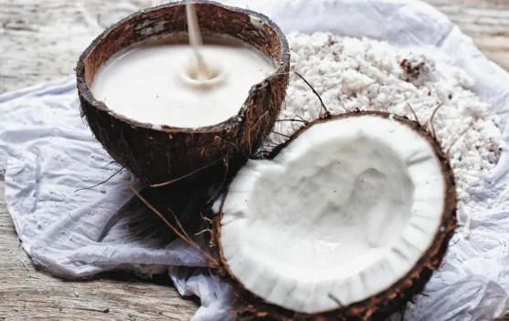 Bahan Alami untuk Mengatasi Kerontokan Rambut di Rumah