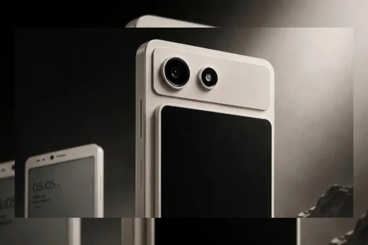 Hisense A10: Ponsel Layar E Ink Dual Display yang Unik