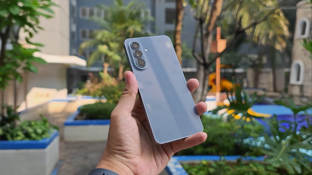 Samsung Galaxy A57 5G vs A17 5G: Mana Paling Worth It?