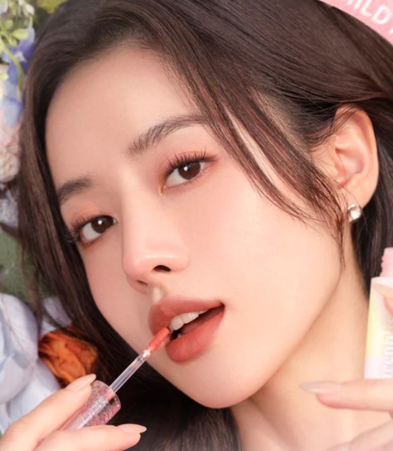 Panduan Lengkap Lip Product: Plumping, Tint, dan Balm