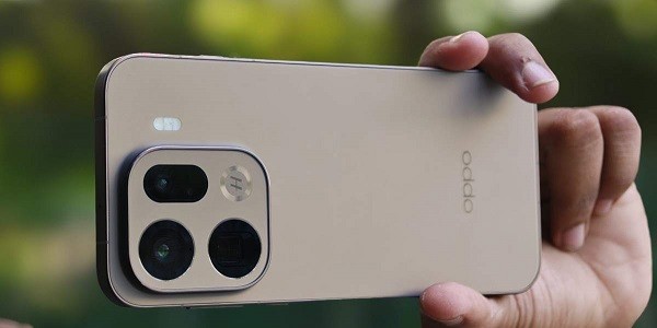 OPPO Find X10 Pro Max: Tiga Kamera 200MP, Calon Raja Flagship?