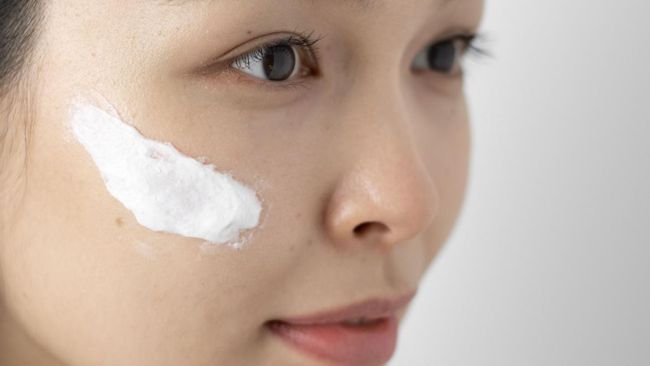 Serum Anti-Aging Lokal Terbaik untuk Kulit Matang