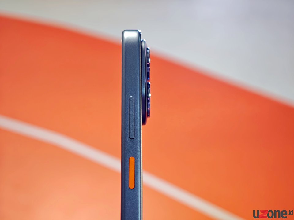 Tecno Pova 8 Review: Baterai 8.000 mAh dan Layar 144Hz