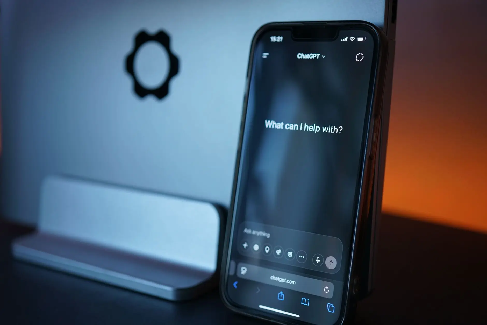 Siri AI di iOS 27: Cara Baru Mengontrol iPhone dengan Suara