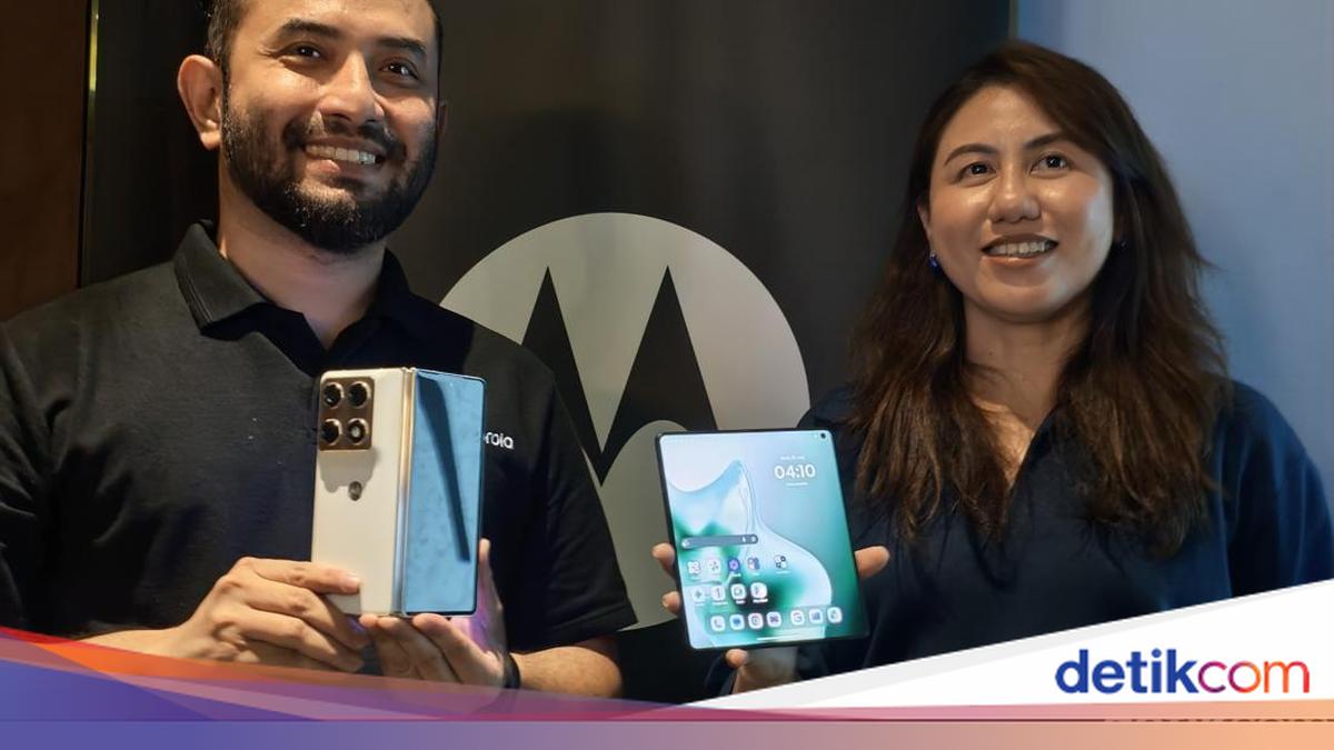 Motorola Razr Fold: Ponsel Lipat Book-Style Rp25 Juta, Layak Dibeli?