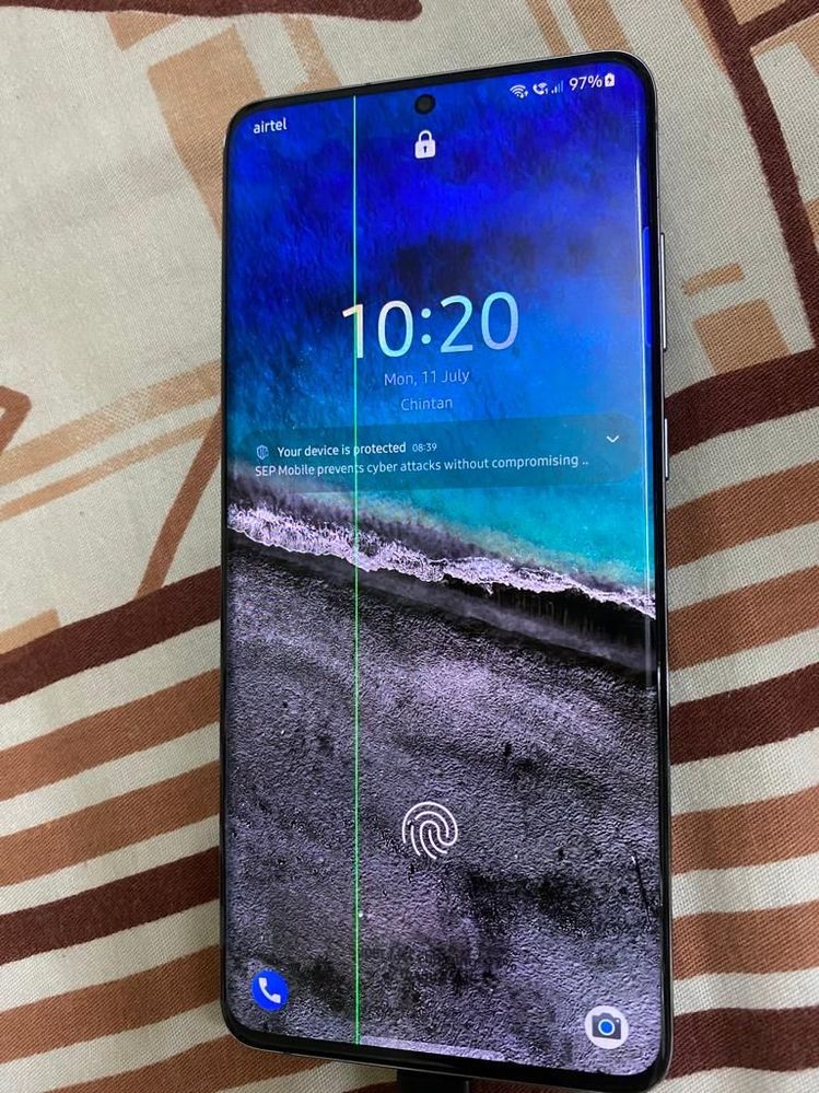Garis Hijau Misterius di Wearable Samsung: Bug, Pola, atau Salah Desain?