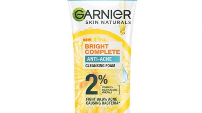 Memilih Facial Wash pH Rendah Terbaik untuk Kulit Sensitif