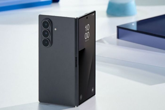 Teknologi Flex Titanium Samsung: Menghilangkan Bekas Lipatan dan Memperkuat Ponsel Lipat