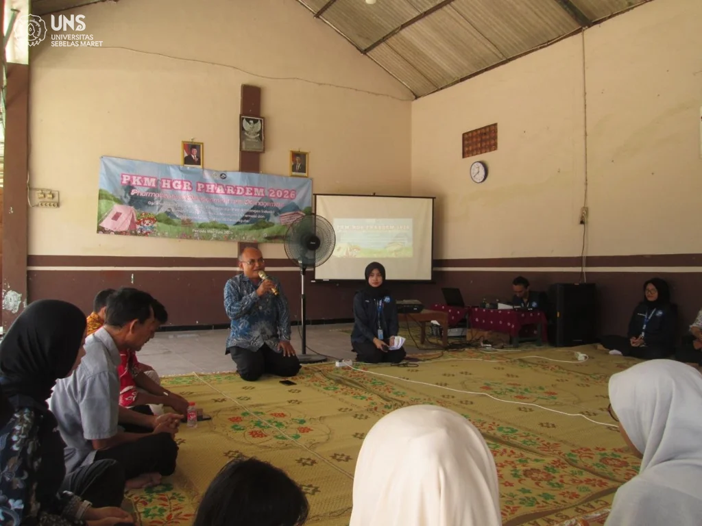 Sekolah dan Kampus Latih Siswa Produksi Minyak dan Lilin Aromaterapi