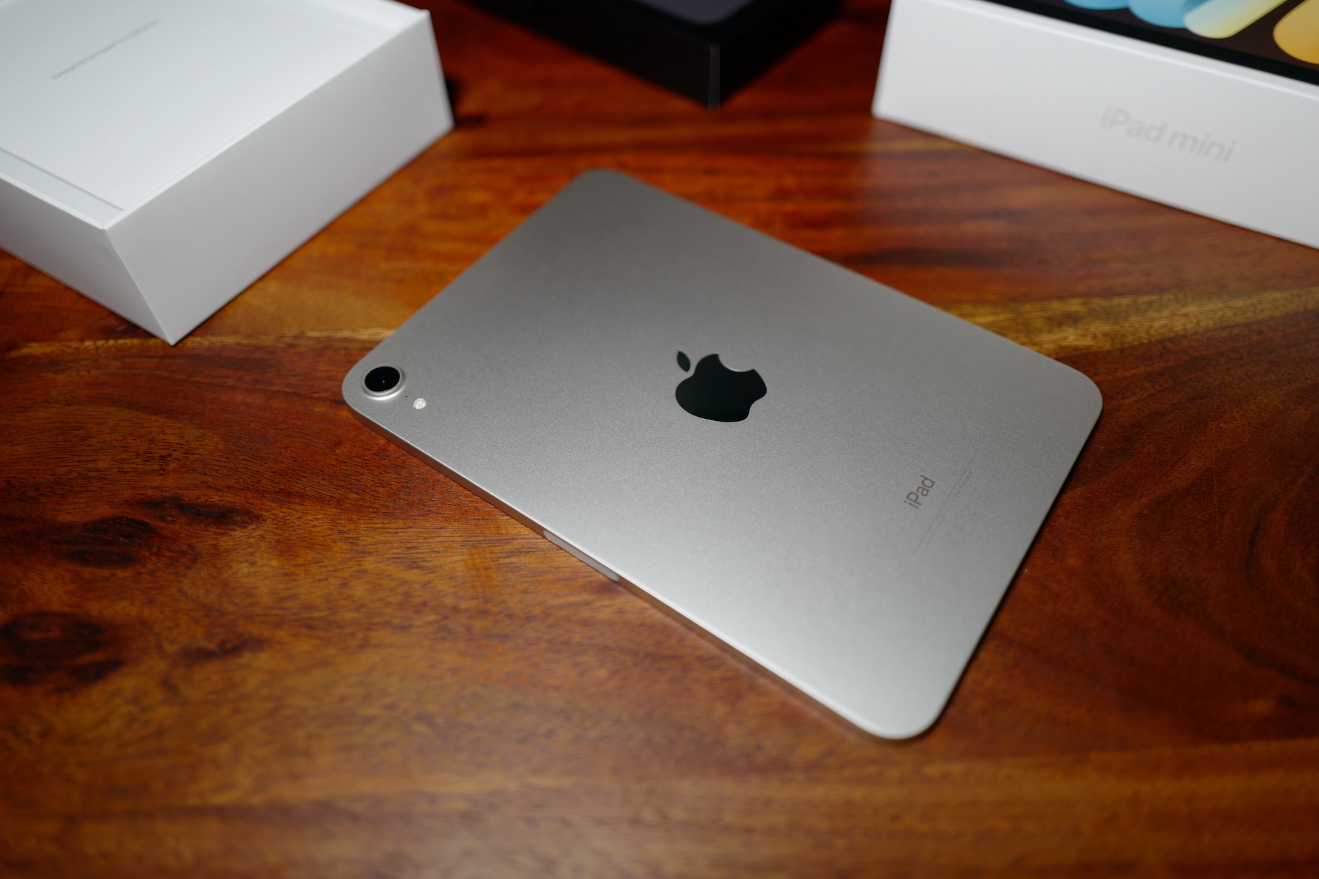 iPad Mini OLED: Lompatan Layar dan Performa Brutal di Tablet Ringkas