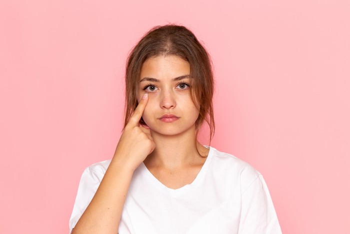 Kopi, Vitamin C, dan Buah: Bahan Alami Skincare yang Serius Bekerja