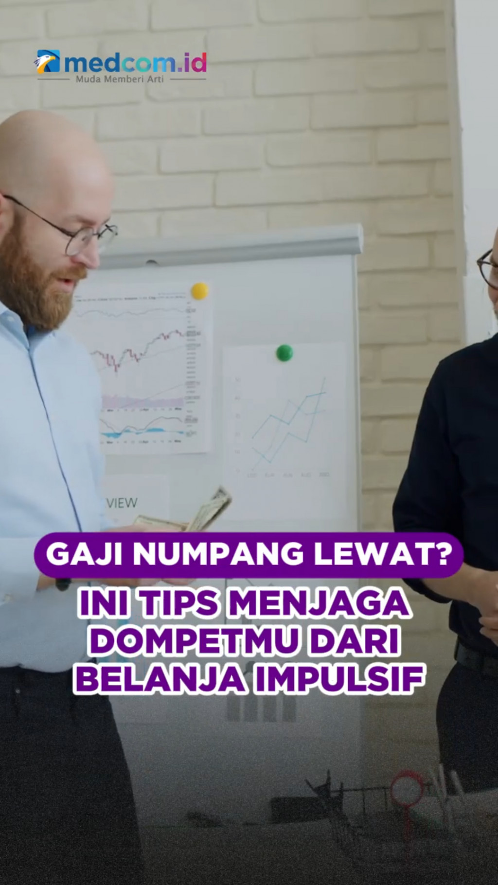 Mengapa Kita Terjebak Belanja Impulsif saat Flash Sale