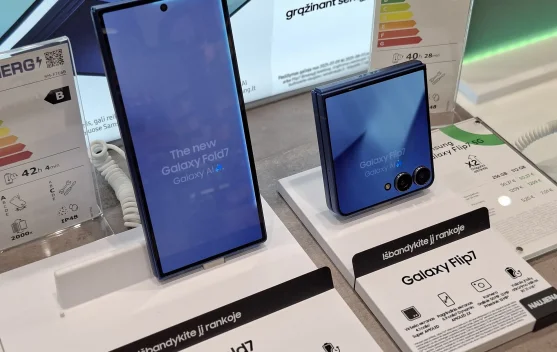 8 Perangkat Baru di Galaxy Unpacked: Foldable dan Wearable AI