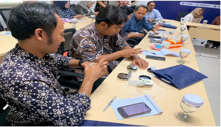 Dari Laboratorium ke Lemari: Bahan Alami Jadi Skincare Berteknologi Tinggi