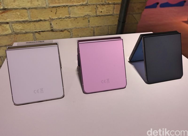 Samsung Galaxy Z Flip8: AI FlexWindow dan Harga Rp19 Jutaan, Layak Dibeli?